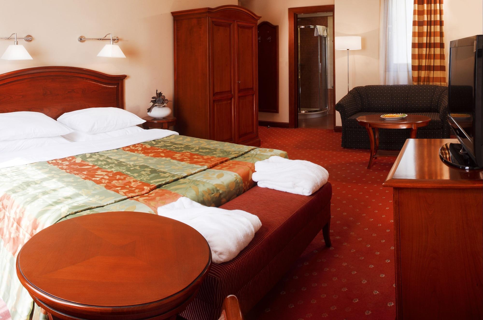 Best Western Premier Hotel Astoria Zagreb Bagian luar foto